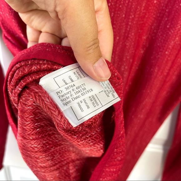 Women’s Antigua Blackhawks Equalizer Cowl Neck Red Pullover Sweatshirt Sz M - Picture 9 of 12